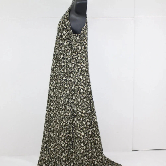 SKIES ARE BLUE - Picture 9 of 10